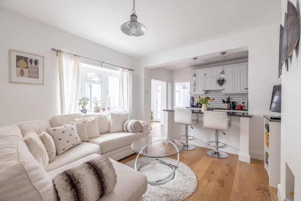 Апартаменты Prime Location, Walk To Windsor Castle & Shops Экстерьер фото